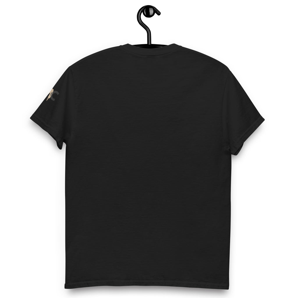 T-shirt unisexe coton bio engagé – Slogan Make mental health sexy again – Holy Mess Club T-shirt unisexe coton bio éthique – Slogan Trop doux pour ce monde – Holy Mess Club T-shirt éthique et sarcastique – Slogan Féministe flinguée & full of snacks – Holy