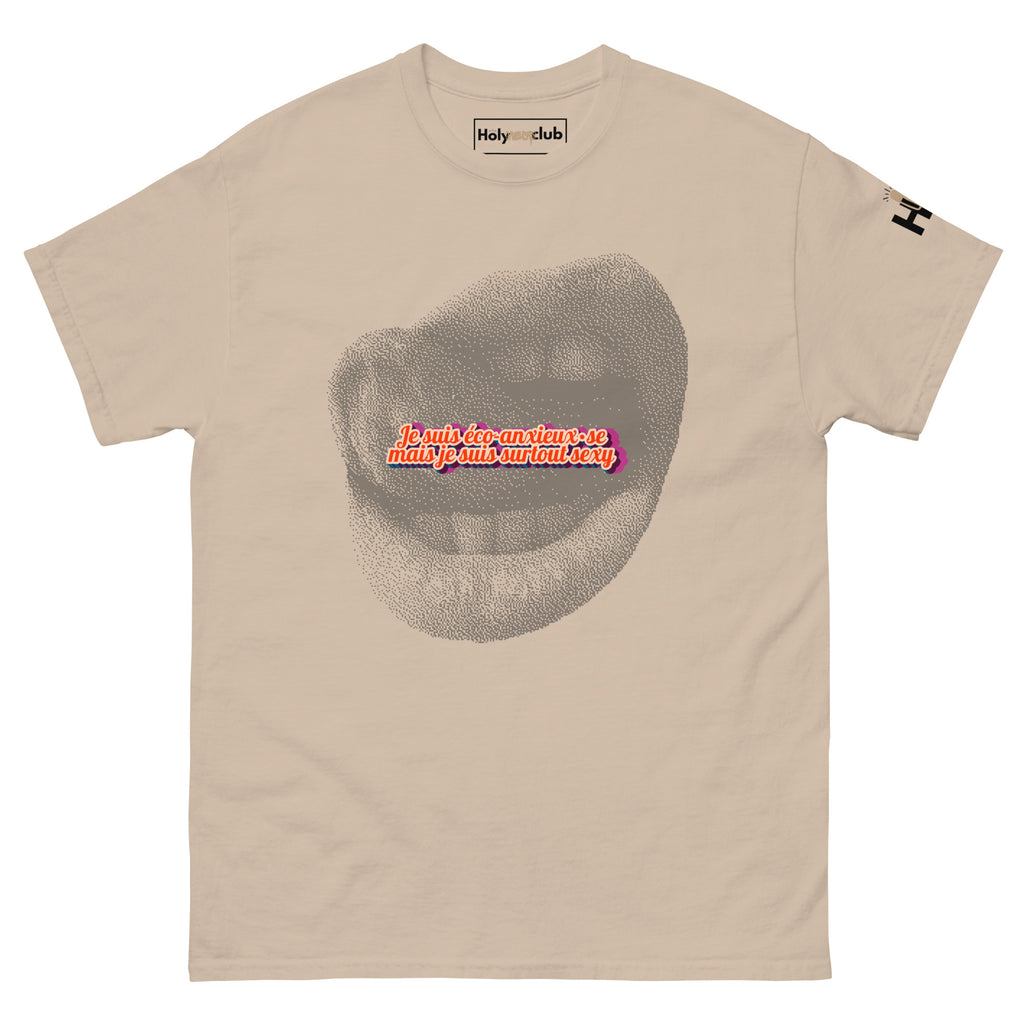 T-shirt unisexe coton bio engagé – Slogan Make mental health sexy again – Holy Mess Club T-shirt unisexe coton bio éthique – Slogan Trop doux pour ce monde – Holy Mess Club T-shirt éthique et sarcastique – Slogan Féministe flinguée & full of snacks – Holy