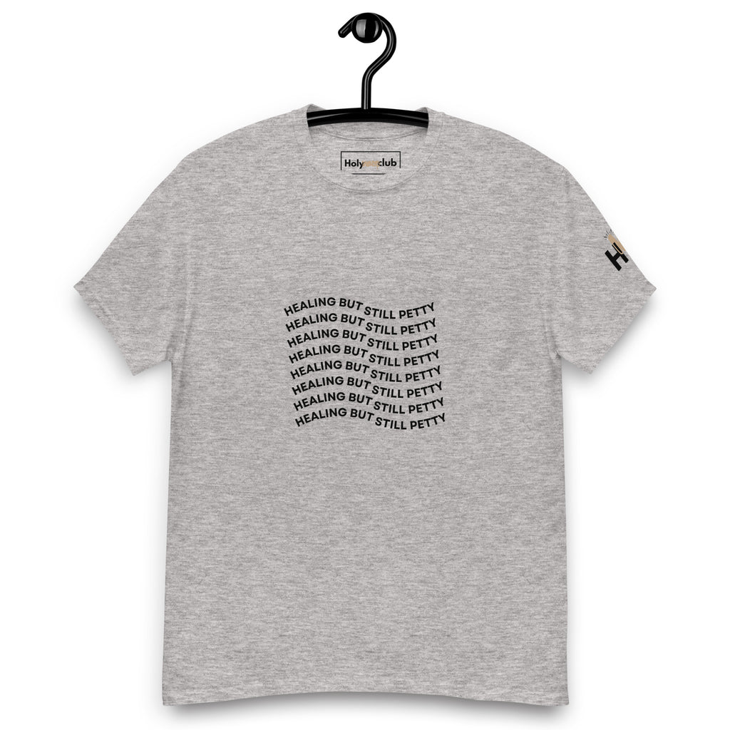 T-shirt unisexe coton bio engagé – Slogan Make mental health sexy again – Holy Mess Club T-shirt unisexe coton bio éthique – Slogan Trop doux pour ce monde – Holy Mess Club T-shirt éthique et sarcastique – Slogan Féministe flinguée & full of snacks – Holy